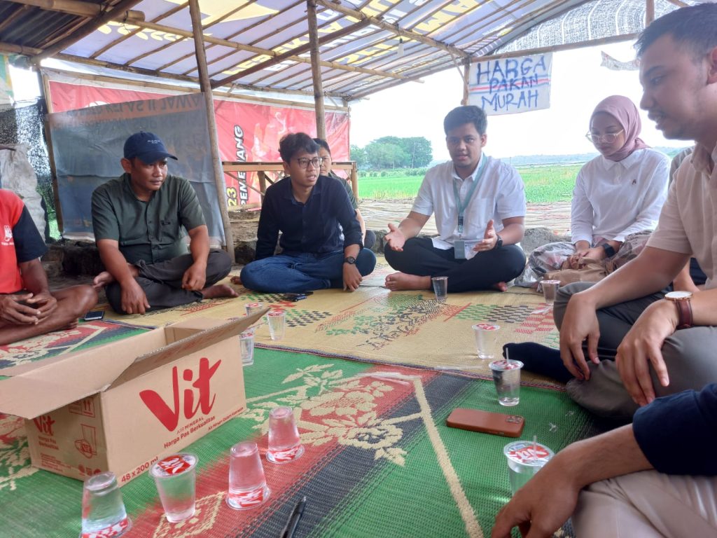 Mikail Azizi di Waduk Cengklik