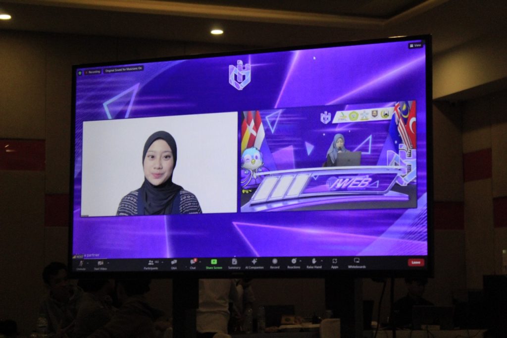 SMAIT Nurhidayah webinar