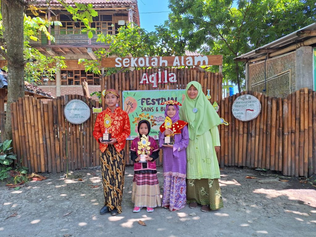SD Alam Aqila Festival Sains dan Budaya
