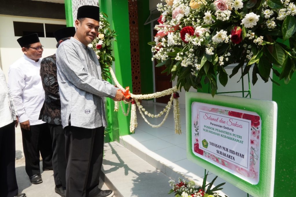 Yayasan nur hidayah resmikan pondok