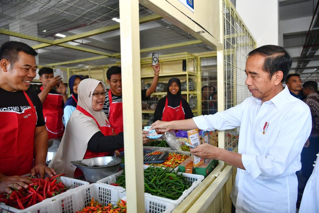 Jokowi dan pedagang pasar jongke
