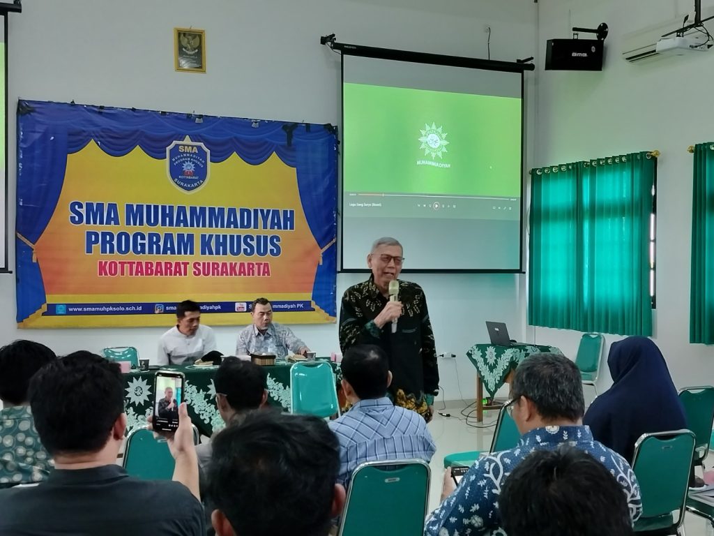 Marpuji Ali di SMA Muh PK