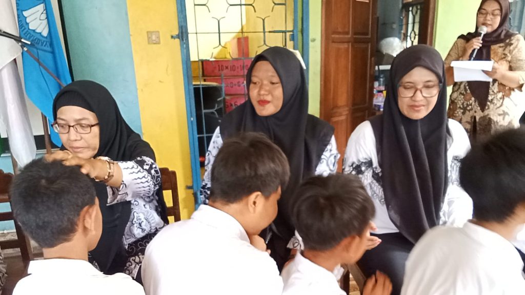 SD Muh 21 sungkeman