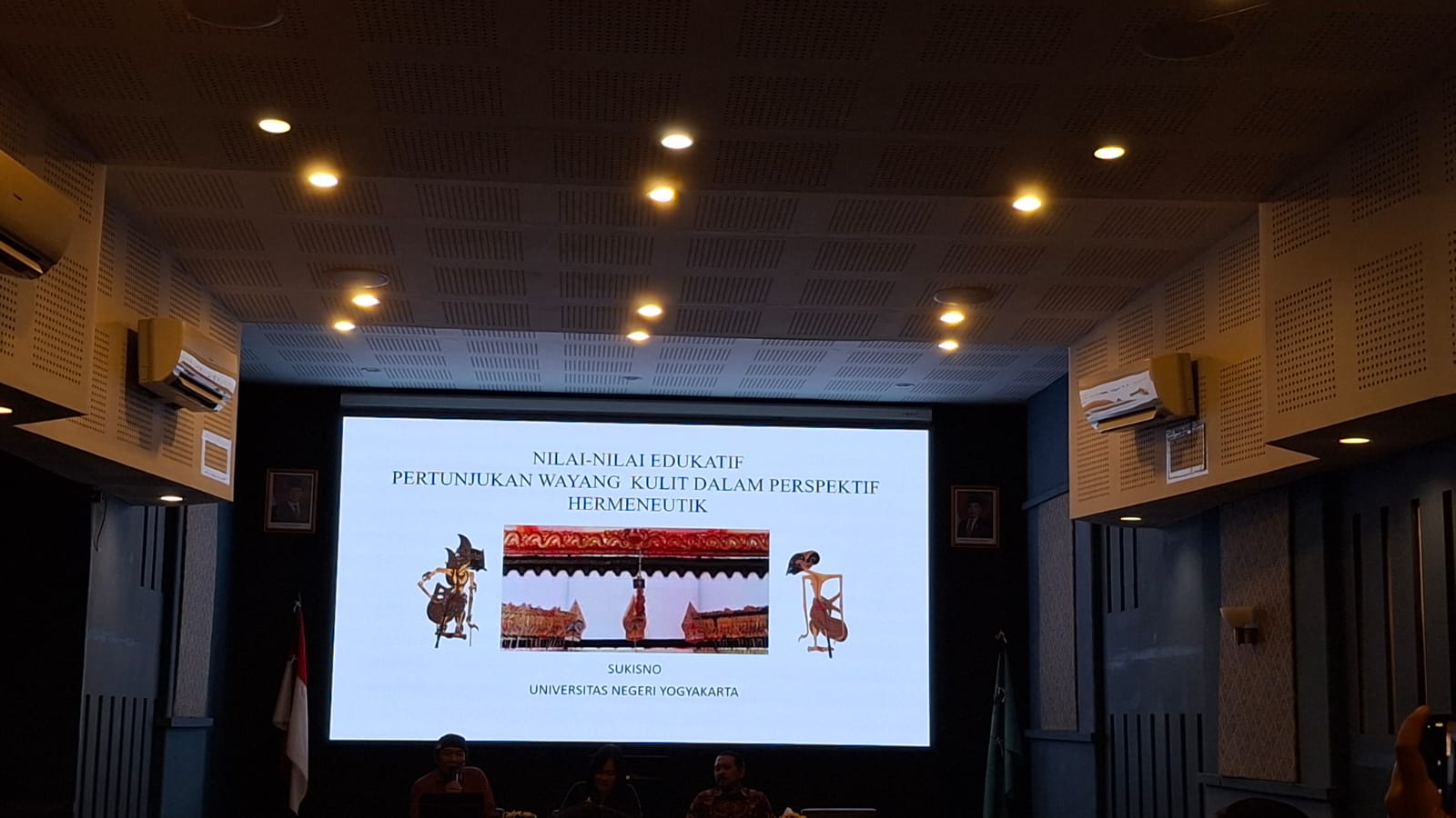 Seminar wayang di Beteng Yogyakarta