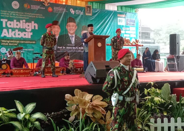 Abul muti tablik akbar pku solo