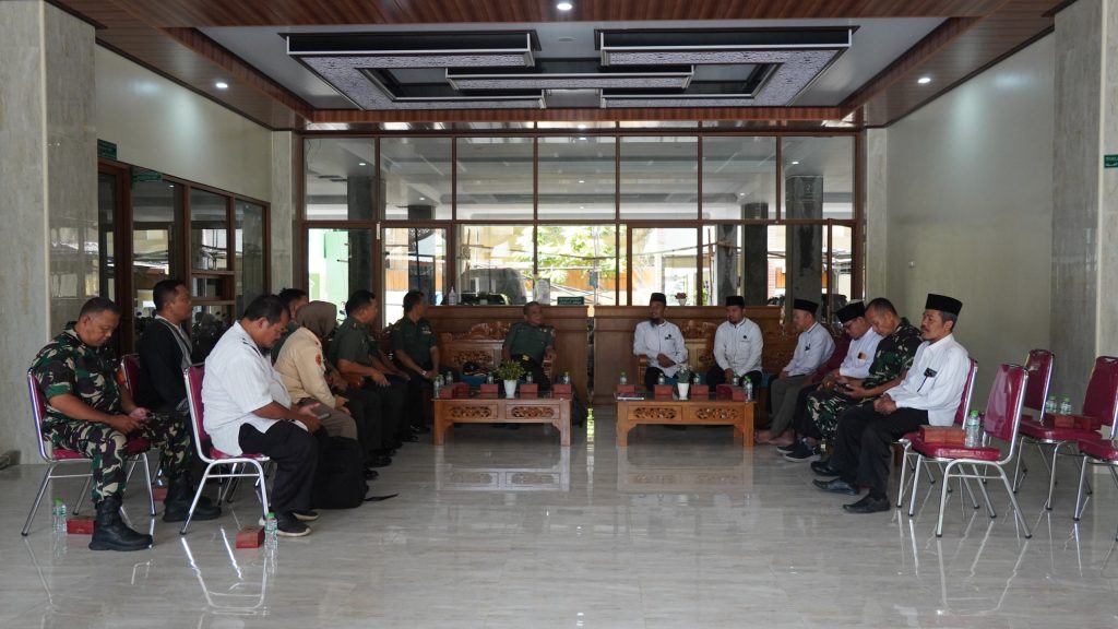 Mabes TNI Kunjungi Pondok Ngruki