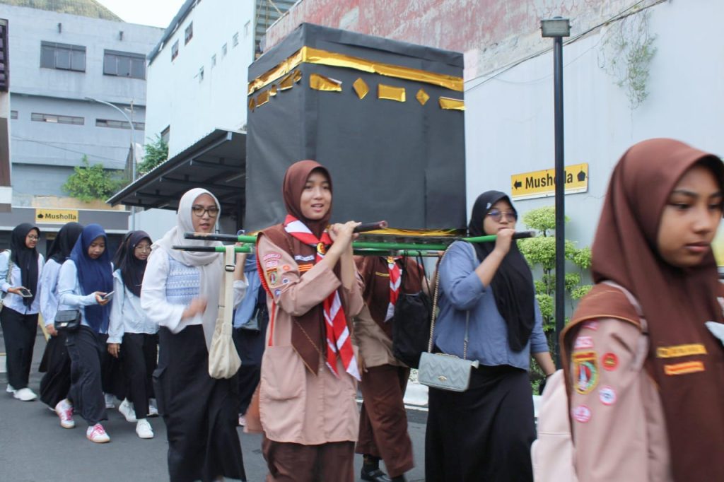 SMP Batik PK tahrib ramadhan