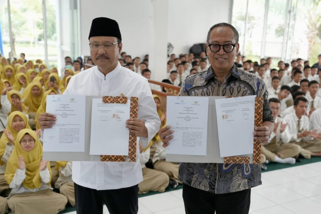 Mensos ke SMA Unggulan CT Arsa
