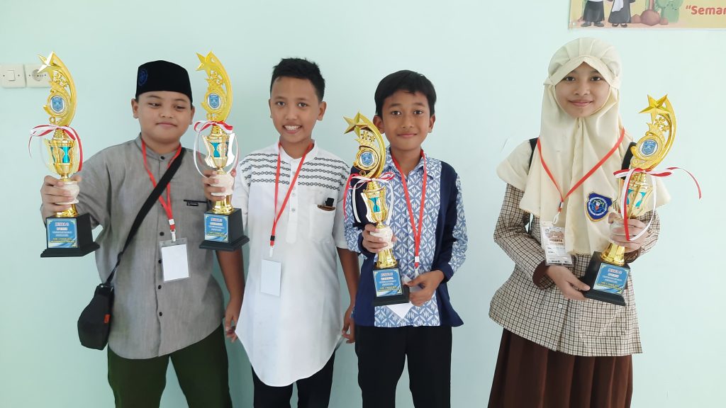 SD Muh Palur Borong Juara Festival