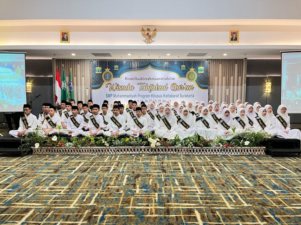 Wisuda siswa SMP Muh PK