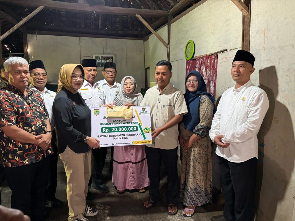 Bupati Sukoharjo salurkan Baznas