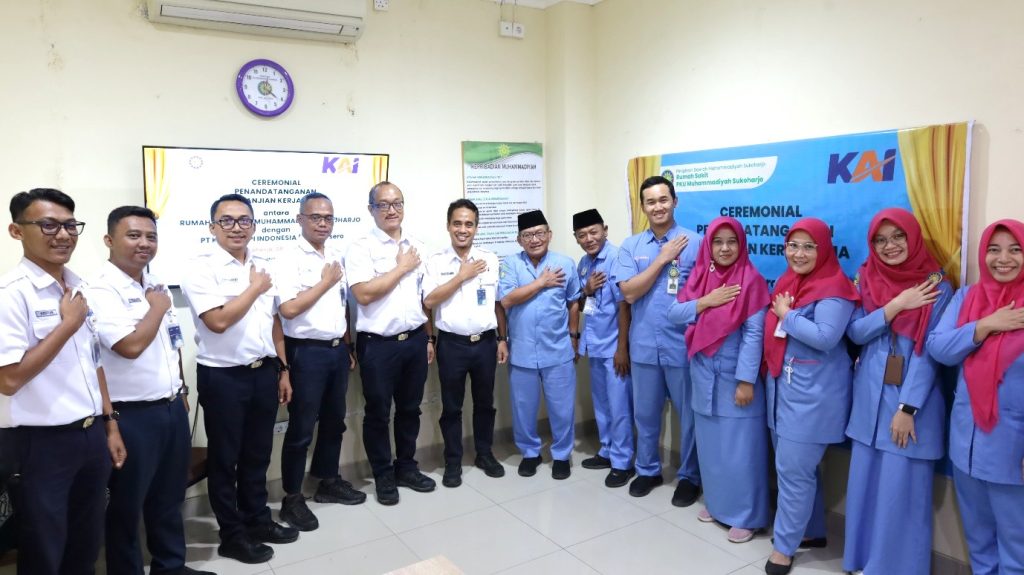 pegawai RS PKU Muh Sukoharjo dan PT KAI