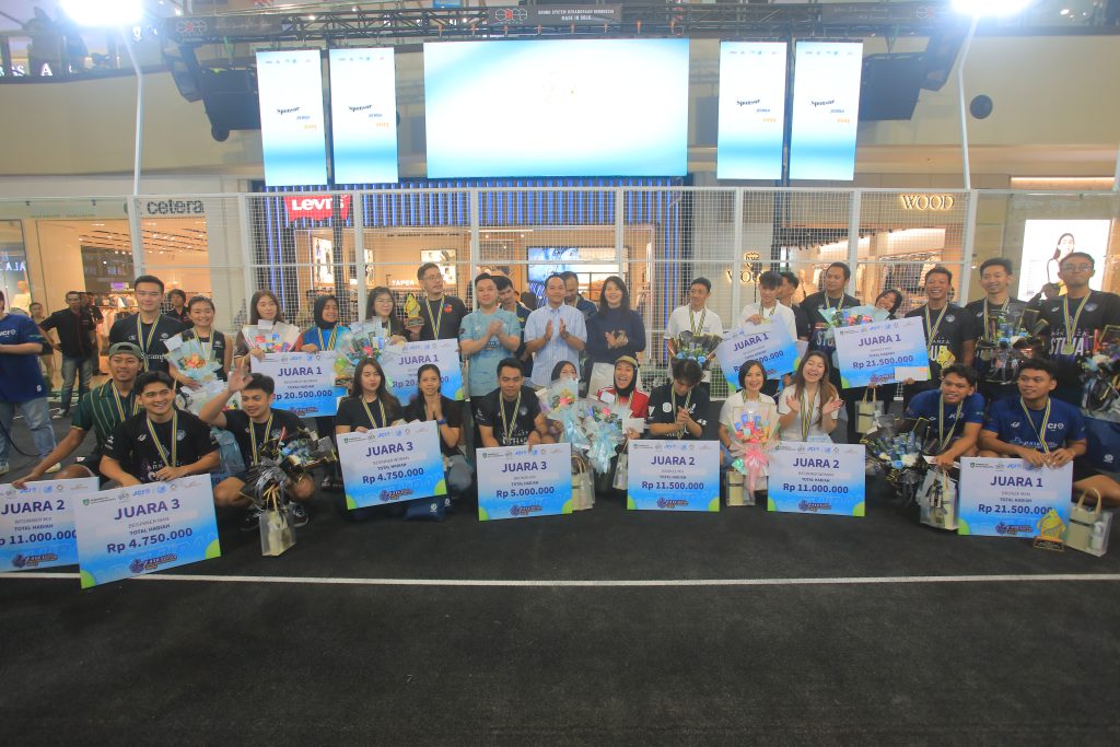 Pertandingan Padel di Solo Paragon